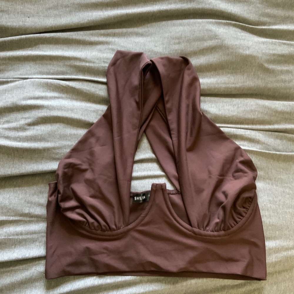 Halter top